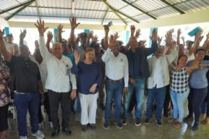 Titulación afianza la seguridad jurídica de más de 2,400 personas en La Vega