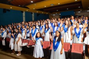 Palabra Multimedia celebra su trigésima graduación con una apuesta firme a la ética y la excelencia.
