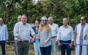 Plan Sierra entrega dos plantas de tratamiento de aguas residuales mediante tecnología verde en la comunidad de Las Piedras