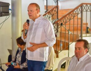 Ulises Rodríguez saluda reunión de Paliza con dirigencia del PRM en Santiago