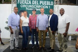 Circunscripción 1 de Santiago realiza masiva asamblea de dirigentes