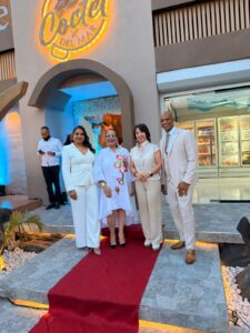 Abre en Santiago “Cóctel del Mar”, una experiencia gastronómica inspirada en la frescura del océano