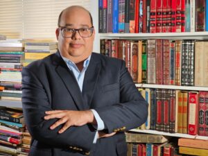 Transparencia Electoral anuncia incorporación de Luis Córdova como Coordinador para República Dominicana