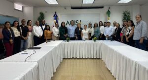 Santiago presenta su potencial turístico y empresarial a Wingo para impulsar un vuelo directo con Colombia