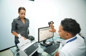 Pasaporte Electrónico llega a La Vega