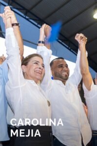 Pedro Gómez y su equipo fortalecen proyecto presidencial de Carolina en Santiago